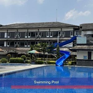 Hotel Parama Puncak