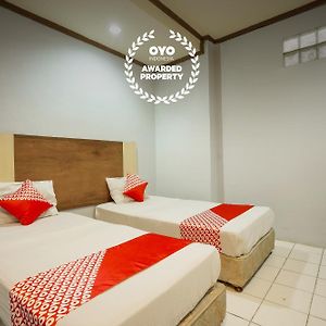 Super Oyo 1088 Hotel Mega Sentosa